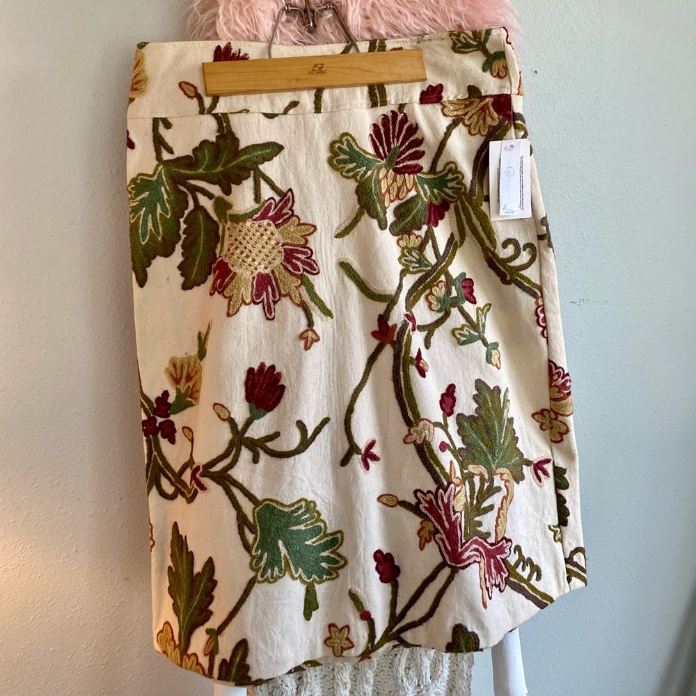 Lena Medoyeff embroidered skirt large NWT